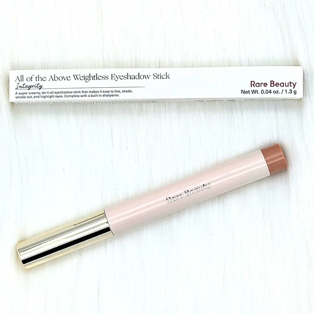 🔴 RARE BEAUTY All of the Above Weightless Eyeshadow Stick - Integrity